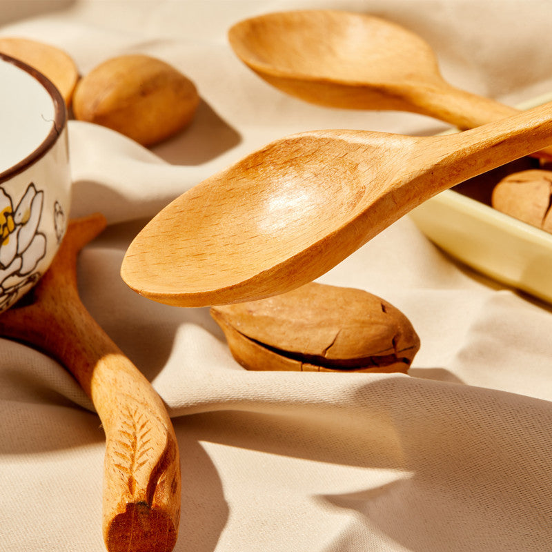 Japanese log spoon, handmade beech wooden spoon, special-shaped long-handled spoon, coffee mixing spoon, and spoon can be engraved with logo