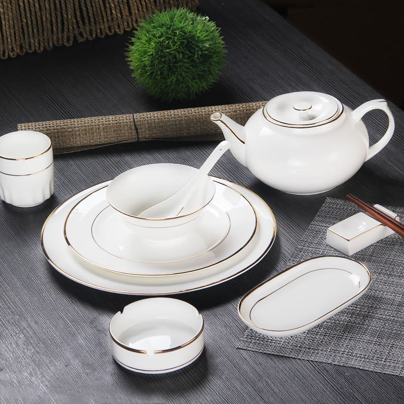 Gold-edged bone china plates and bowls, hotel tableware and supplies, 8-piece set of tables, and the hotel can add a logo set