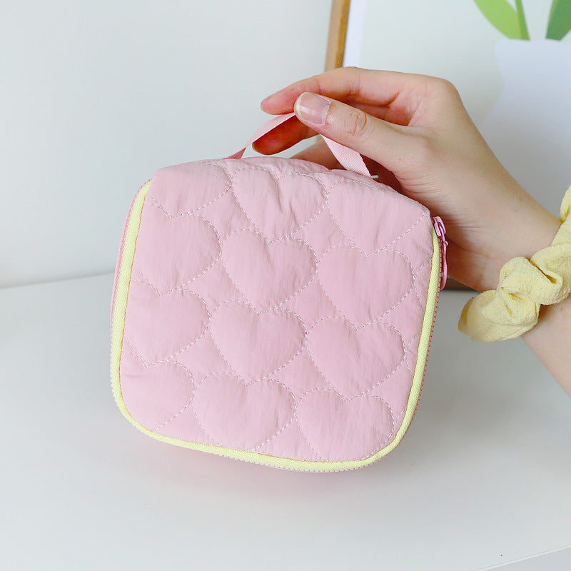 Korean version of super cute ins, small fresh love makeup bag, large capacity portable travel handbag, toiletry bag