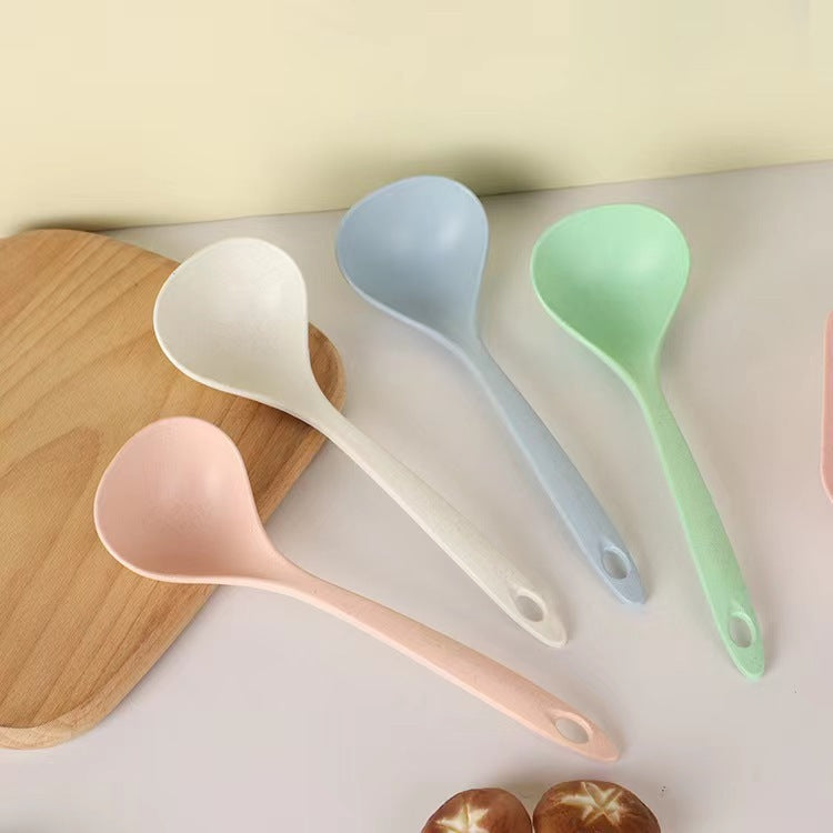 Long handle soup spoon
