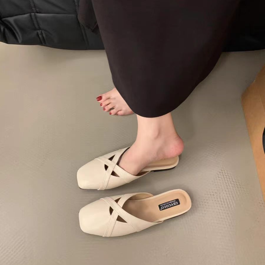 French-style Baotou sandals for women to wear retro and versatile square toe Korean version of crossover strap Baotou Four Seasons shoes for women 1