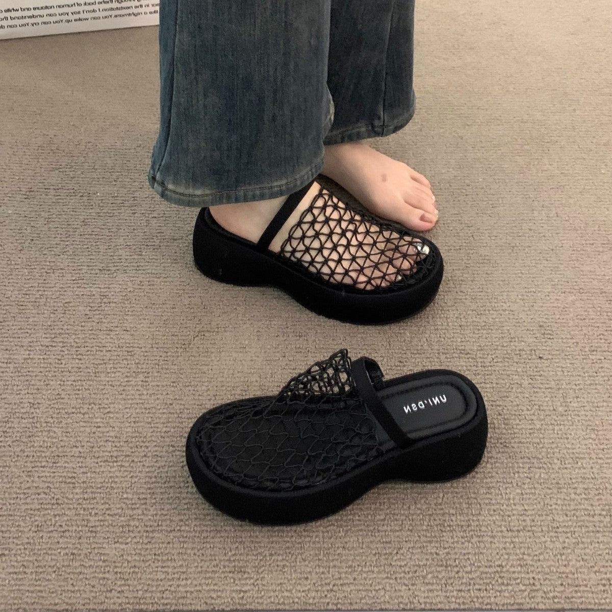 Muffin platform high heels hollow black toe sandals women's shoes Summer gentle fairy small man heightened half slippers