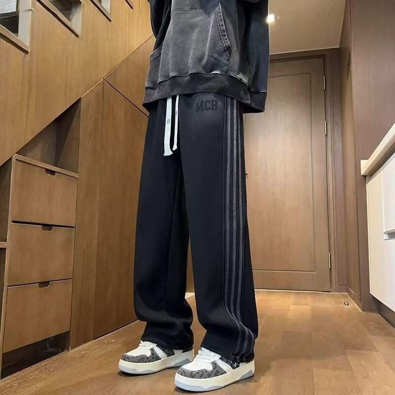 Spring and autumn pants, male junior high school students, handsome casual trousers, teenagers, loose straight-leg pants, versatile sports sweatpants