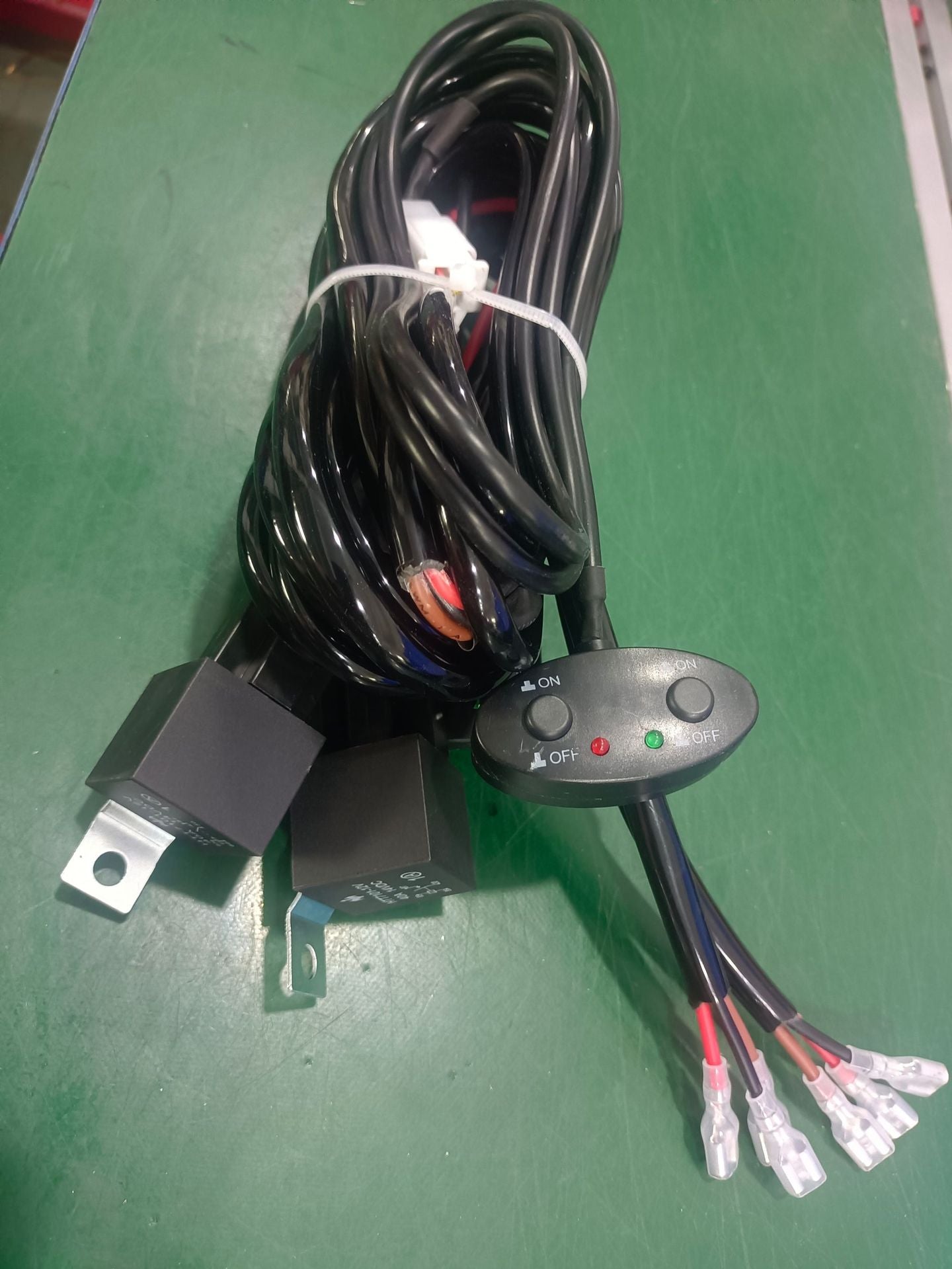 12V24V High Power 40A Relay Double Switch Wire Set Car LED Strip Spotlight Three-wire Burst Strobe Wiring Harness
