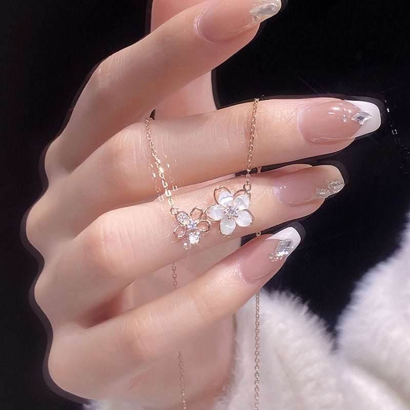 Cherry Blossom Necklace Female Niche Super Fairy Peach Blossom Clavicle Chain 2024 New High-value Necklace Accessories Girls Jewelry