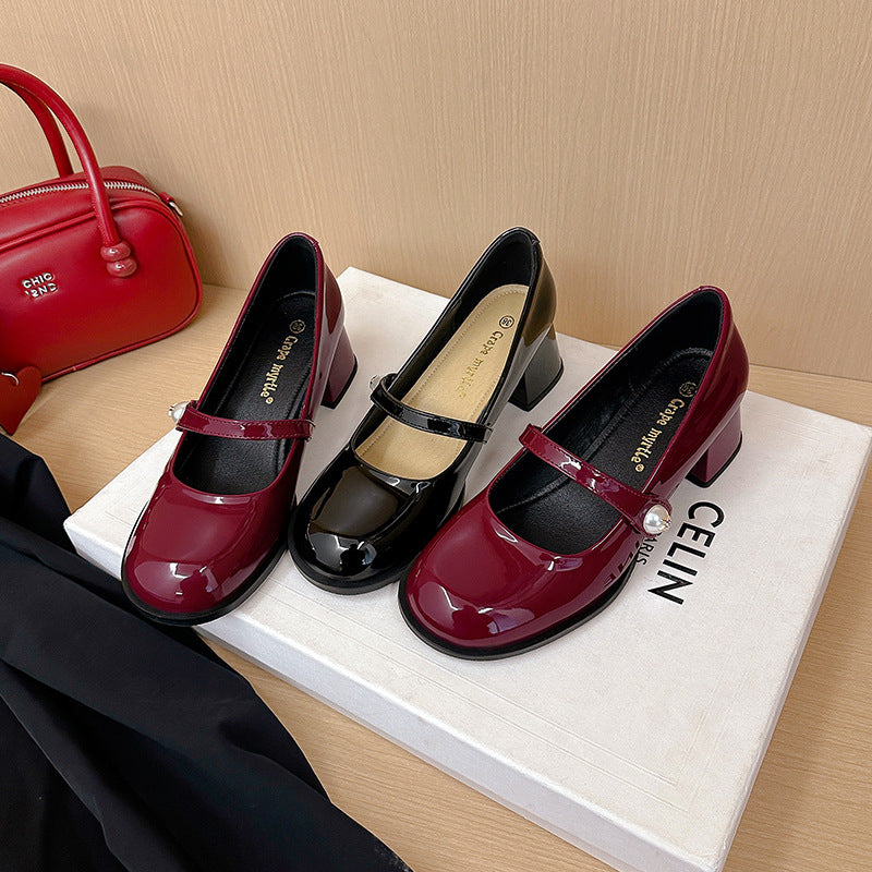 Su Yinyin's Barbie ~ Korean round toe pearl red block heel single shoes Mary Jane shoes women's small leather shoes