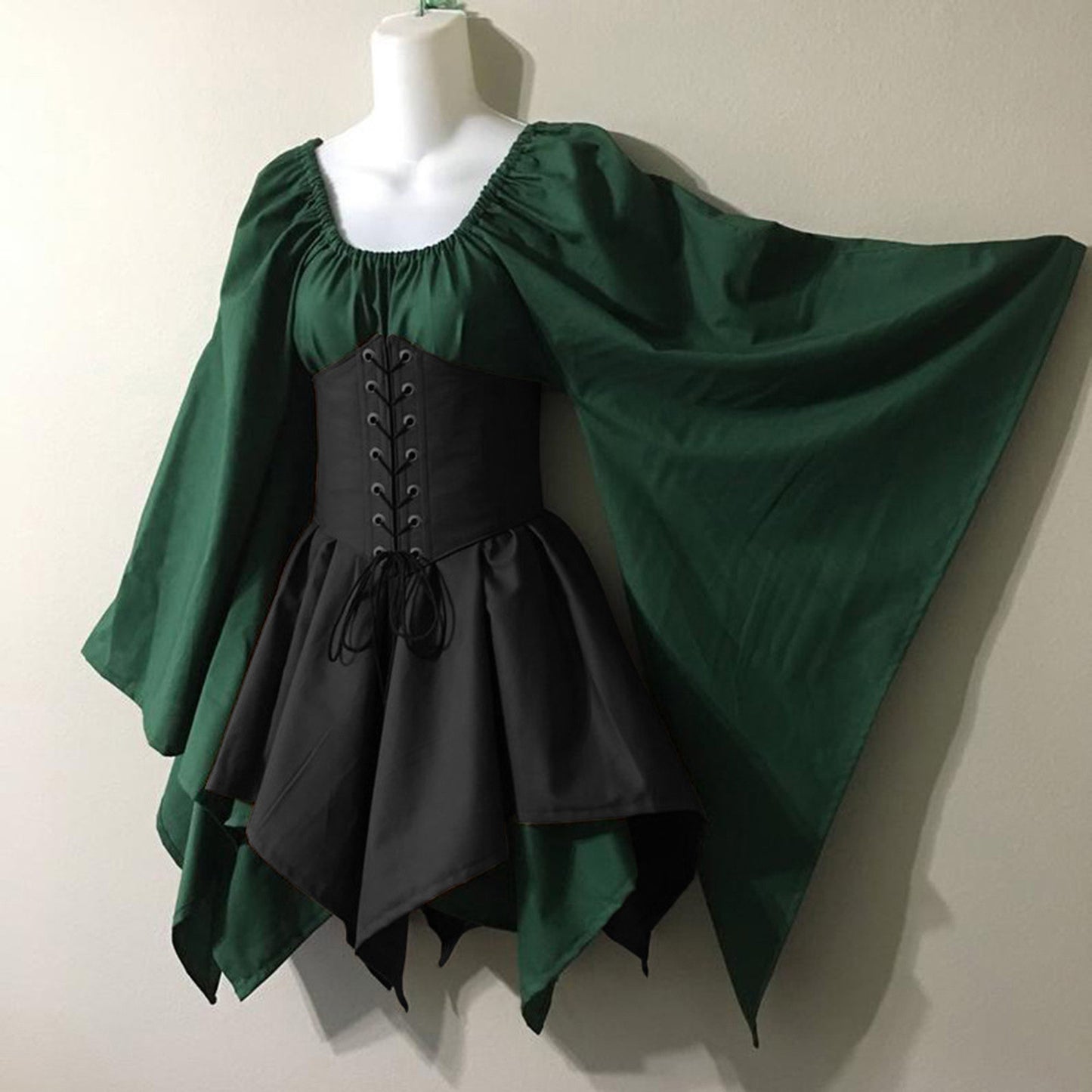 Cross-border new European and American bell sleeve long sleeve medieval Renaissance dress stitching long skirt one piece for hair