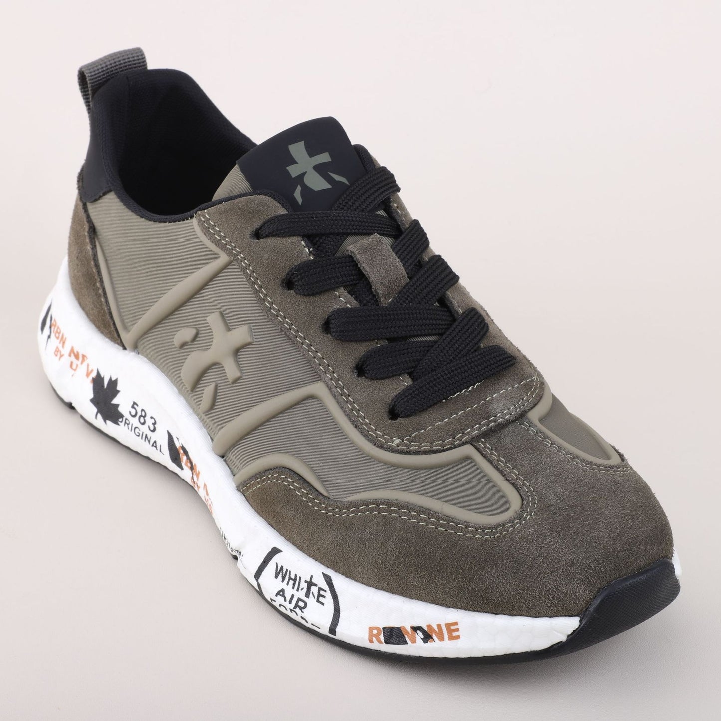 Guangdong Shoes Supply Chain Europe Station 2024 Spring Sports Style Casual Footwear Contrasting Breathable Leather with Cloth Guangzhou Men