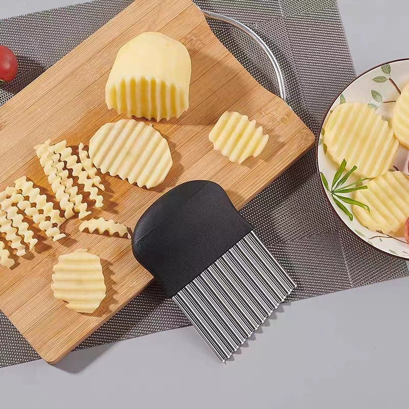 Cutting potatoes and fries, kitchen artifacts, multifunctional stainless steel wave knife, thin slice potato knife, wolf tooth knife