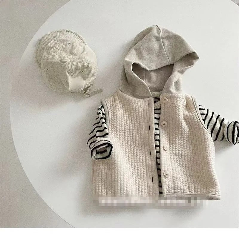 Korean version of children's clothing 2023 spring children's vest spring and autumn wear Han Fan baby baby hooded shoulder vest horse clip