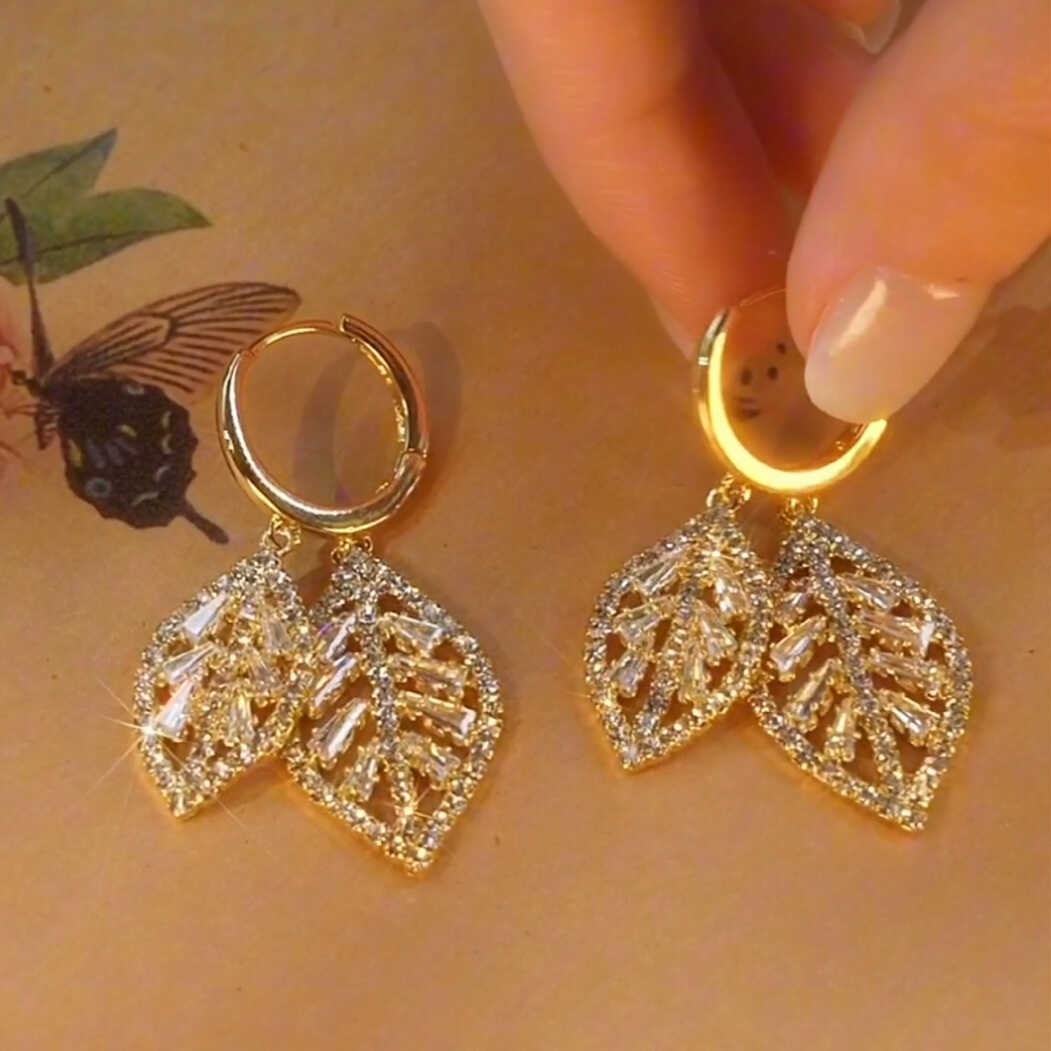 High-end super shiny zircon leaf earrings earrings women's 2024 new fashion earrings hypoallergenic large earrings trend