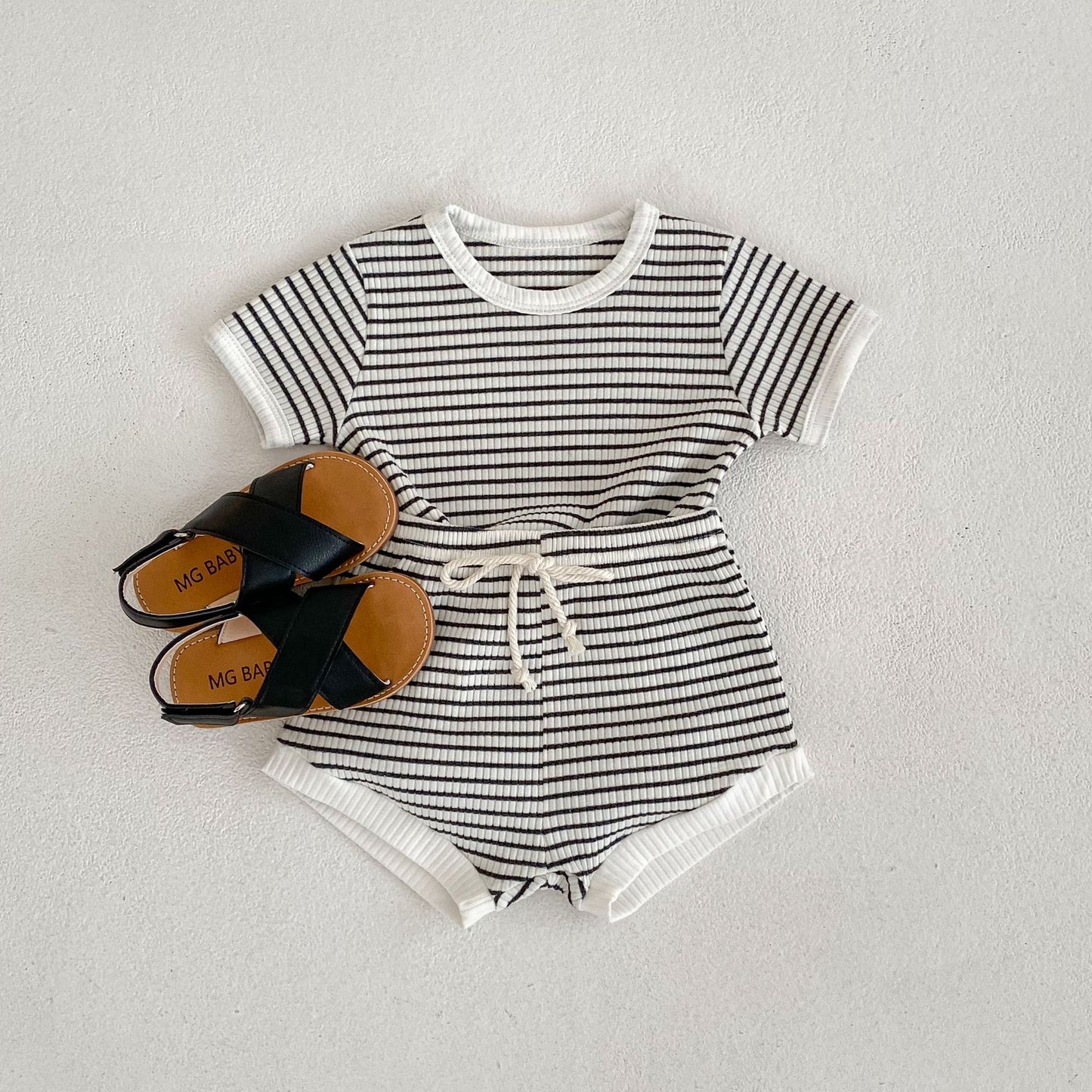 Baby boy suit, summer new baby simple casual round neck T-shirt, large PP pants two-piece set, Korean version of the versatile trend