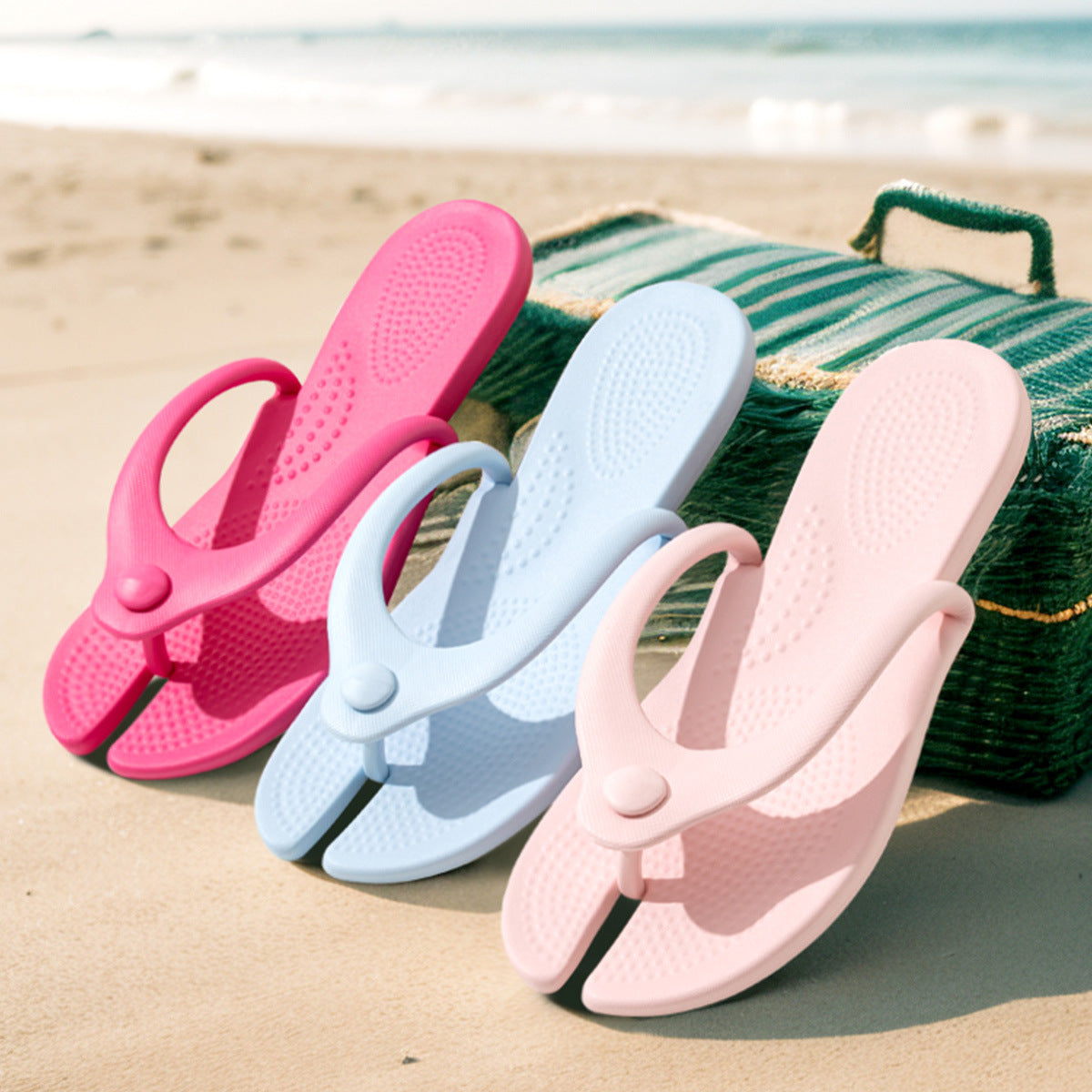 Foldable travel slippers for women's hotel business trip portable swimming bathroom non-slip bath travel disposable slippers