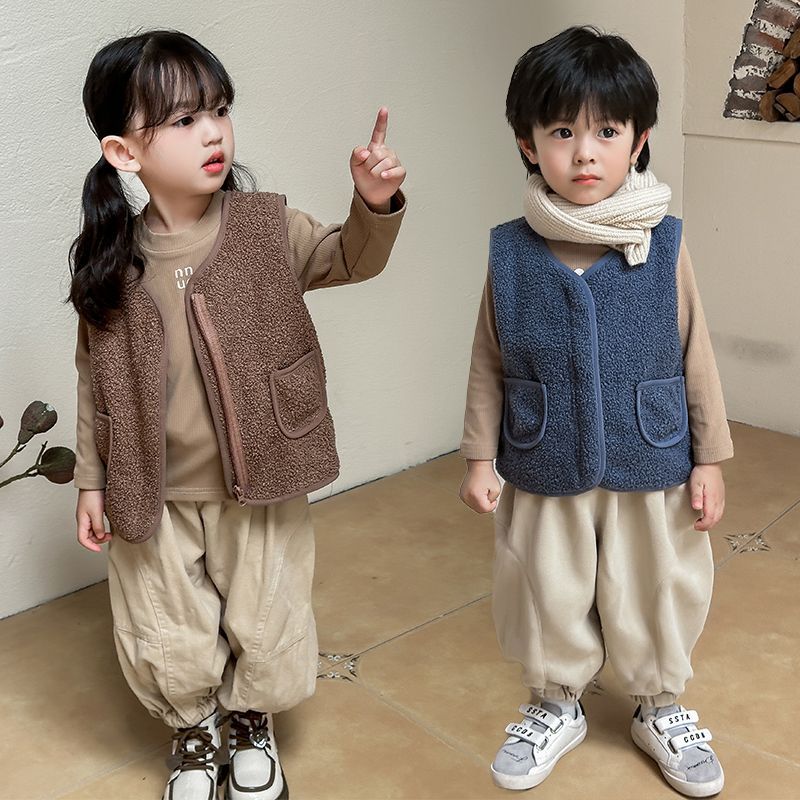 Children's vest warm vest wears lambswool inside 2024 new autumn and winter models for girls and boys spring and autumn boys shoulders
