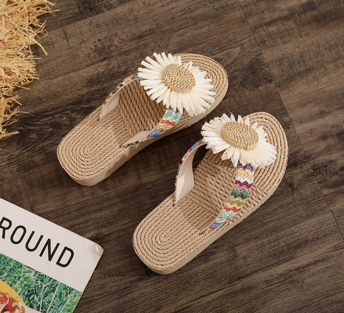 ins summer new children's flip-flops, girls' ethnic beach shoes, clipped-footed sandals, women's flower slippers, women's external wear