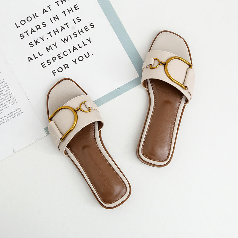 Summer women's chic Internet celebrity sandals women's summer 2024 new fashion and versatile slip-flop flats