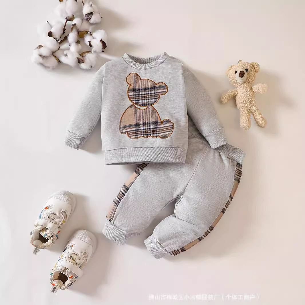 Cross-border INS Amazon 2024 new explosive baby plaid bear embroidered sweatshirt set fashionable