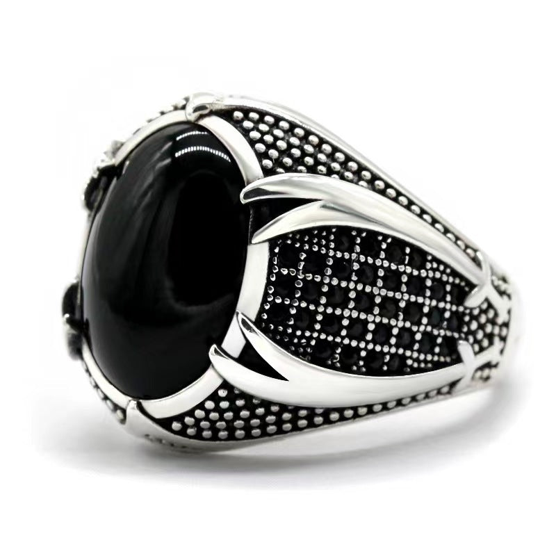 Cross-border new supply of European and American personality retro two-color men's rings foreign trade black agate rings wholesale