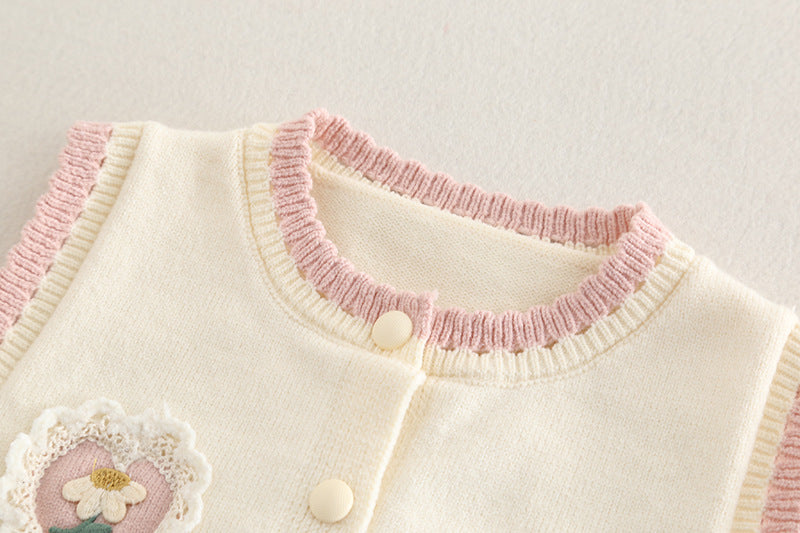 Baby girl knitted vest 2025 spring wear outer wear girls' spring sweater vest baby cardigan shoulder