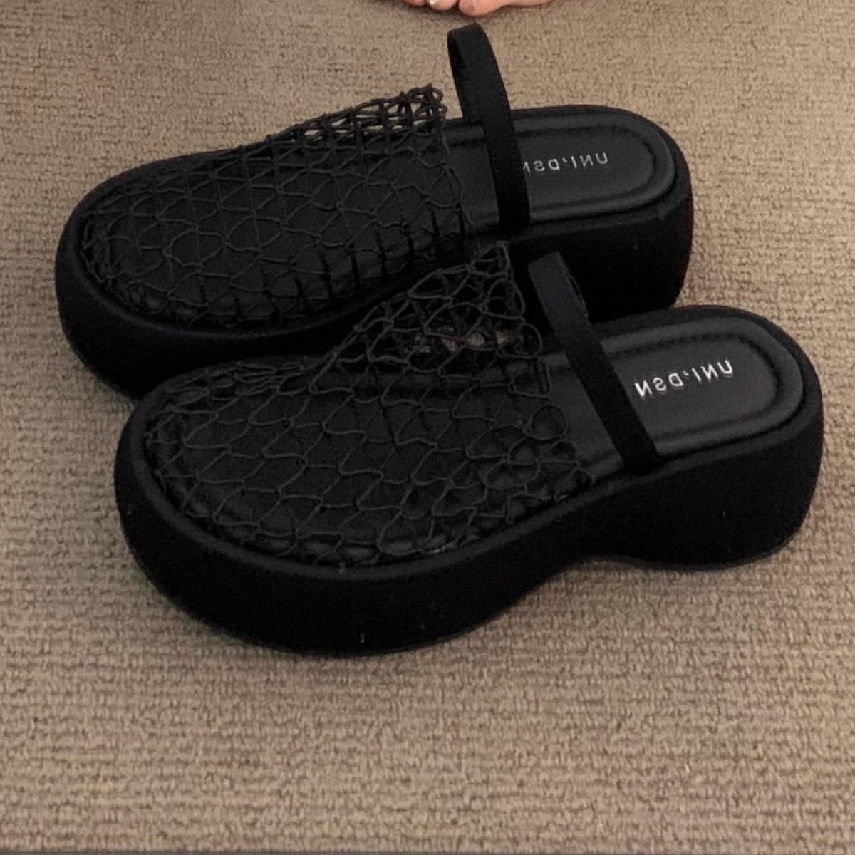 Muffin platform high heels hollow black toe sandals women's shoes Summer gentle fairy small man heightened half slippers