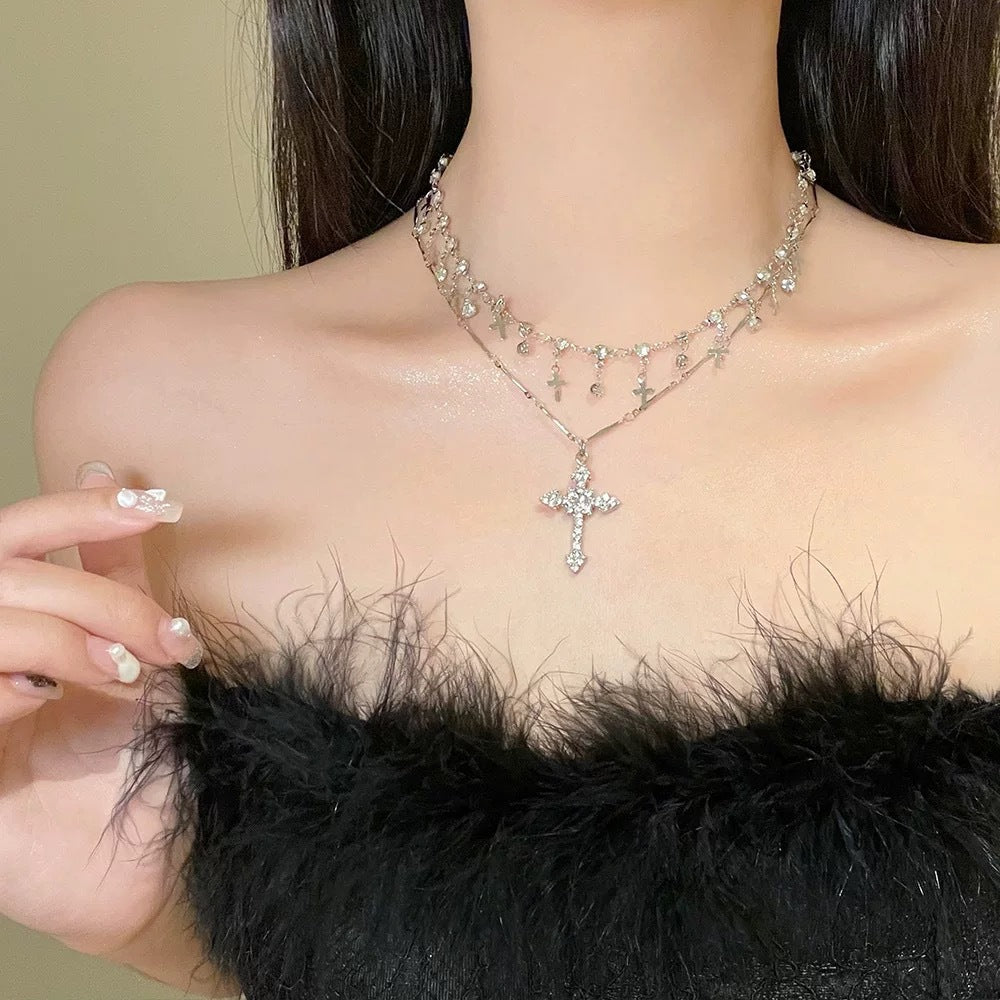 Dark sweet cool design sense diamond cross pendant necklace female niche sense of luxury multi-layered clavicle chain tide
