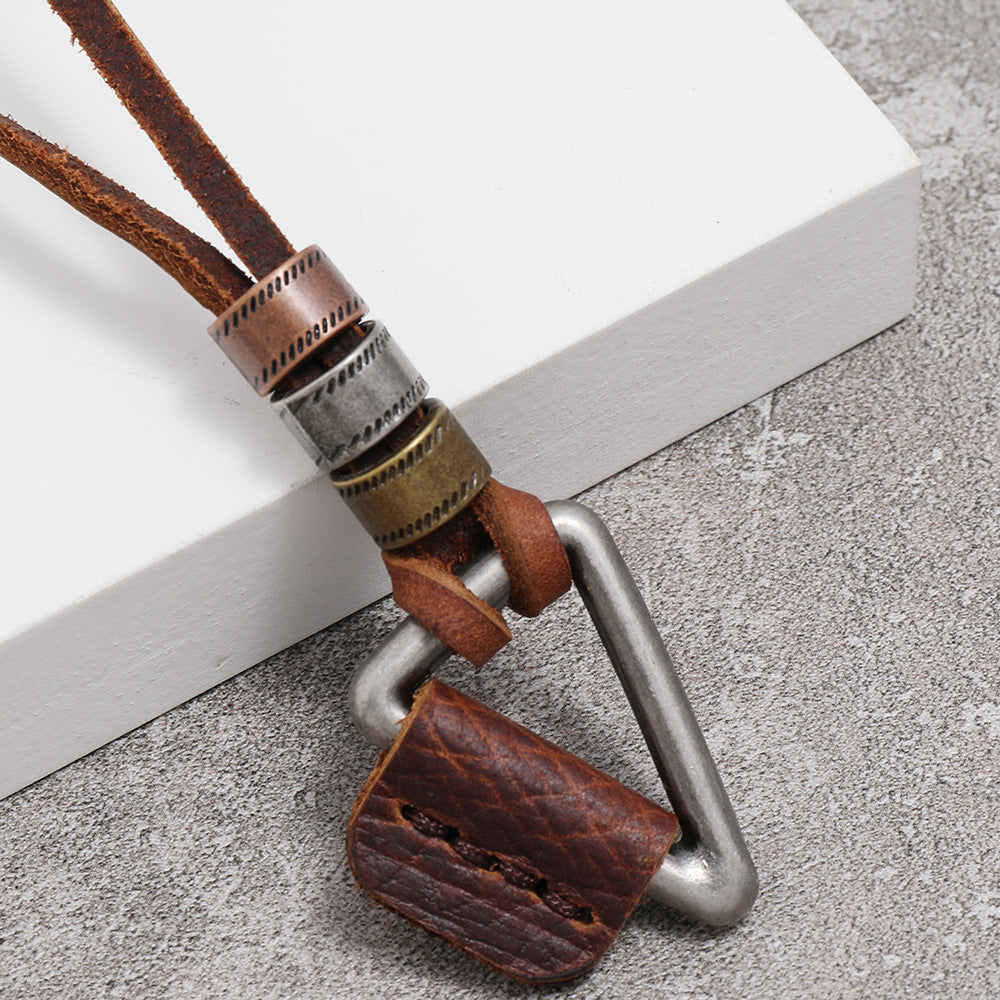 Brown simple European and American fashion men's cowhide necklace personality antique hip-hop pendant leather rope necklace men's jewelry