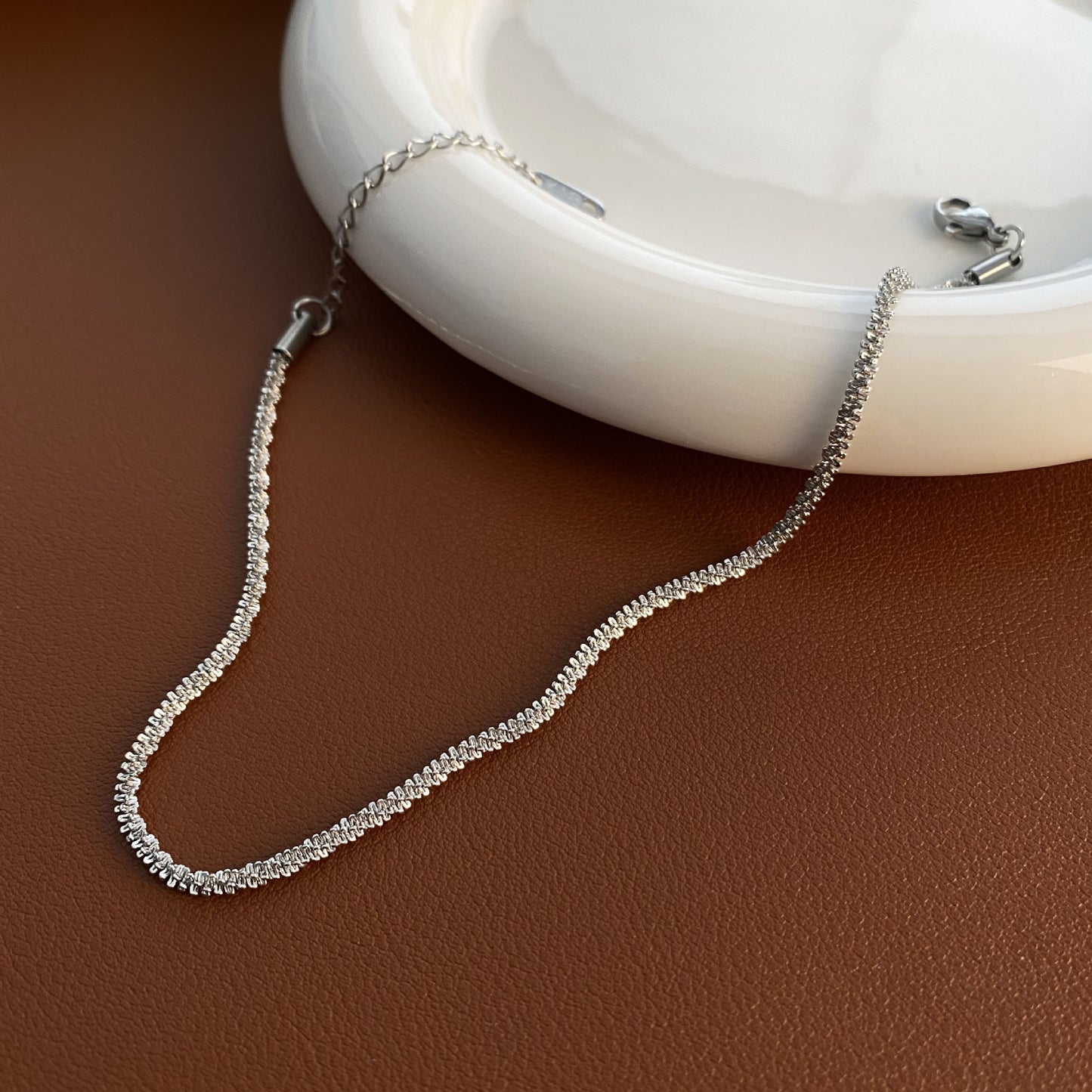 Sparkling titanium steel is not easy to fade, new anklet, light luxury, cold style, fashion, personality, niche explosive bracelet