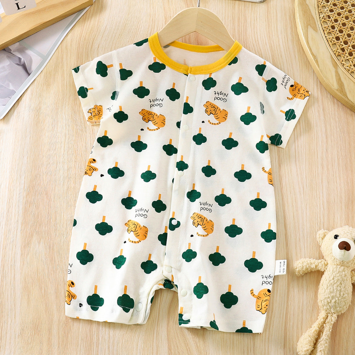 Baby clothes, summer thin baby onesies, male and female newborns, short-sleeved clothes, summer clothes, climbing clothes, one piece of hair