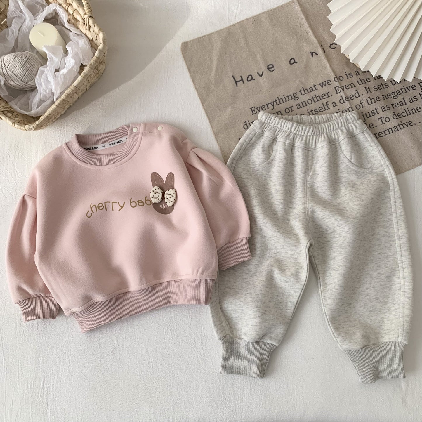 Baby outing clothes Korean baseball uniform set baby sweatshirt autumn clothes spring autumn girls children's children's clothes