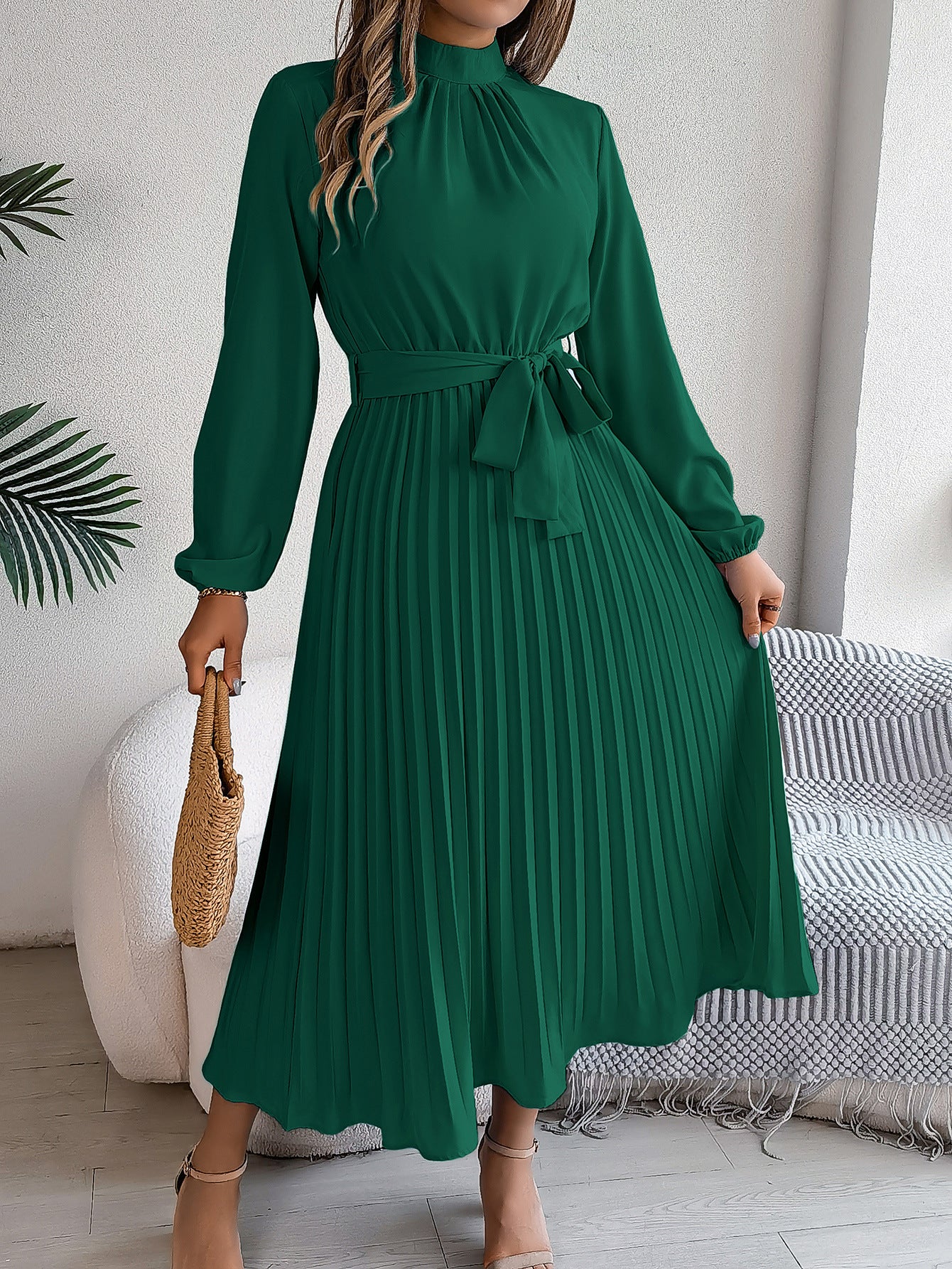 2024 Europe and the United States Fall/Winter Elegant Stand-up Collar Long Sleeve Cinched Waist Pleated Long Skirt Small Dress Amazon Cross-border Women's Wear