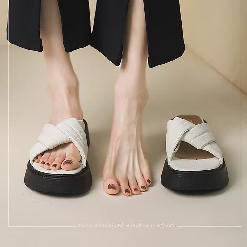 2025 new flatcake thick-soled heightened beach flip-flops fashion ladies fairy sandals support one drop shipping