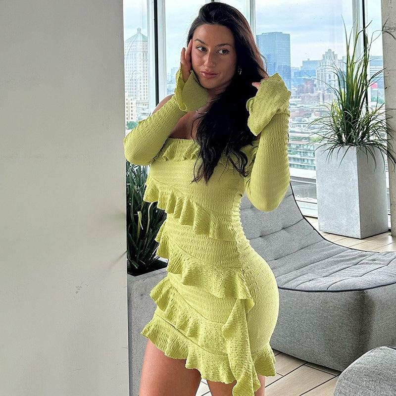 Europe and the United States hot sale 2024 autumn new products fashion straight shoulder ruffle bell sleeve streamer dress foreign trade wholesale