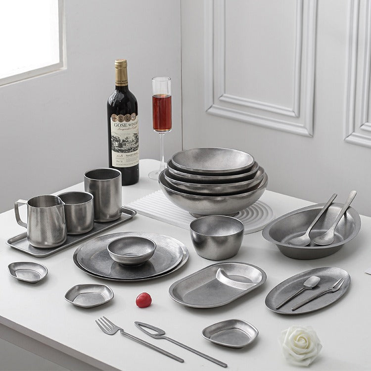 Stainless steel tableware