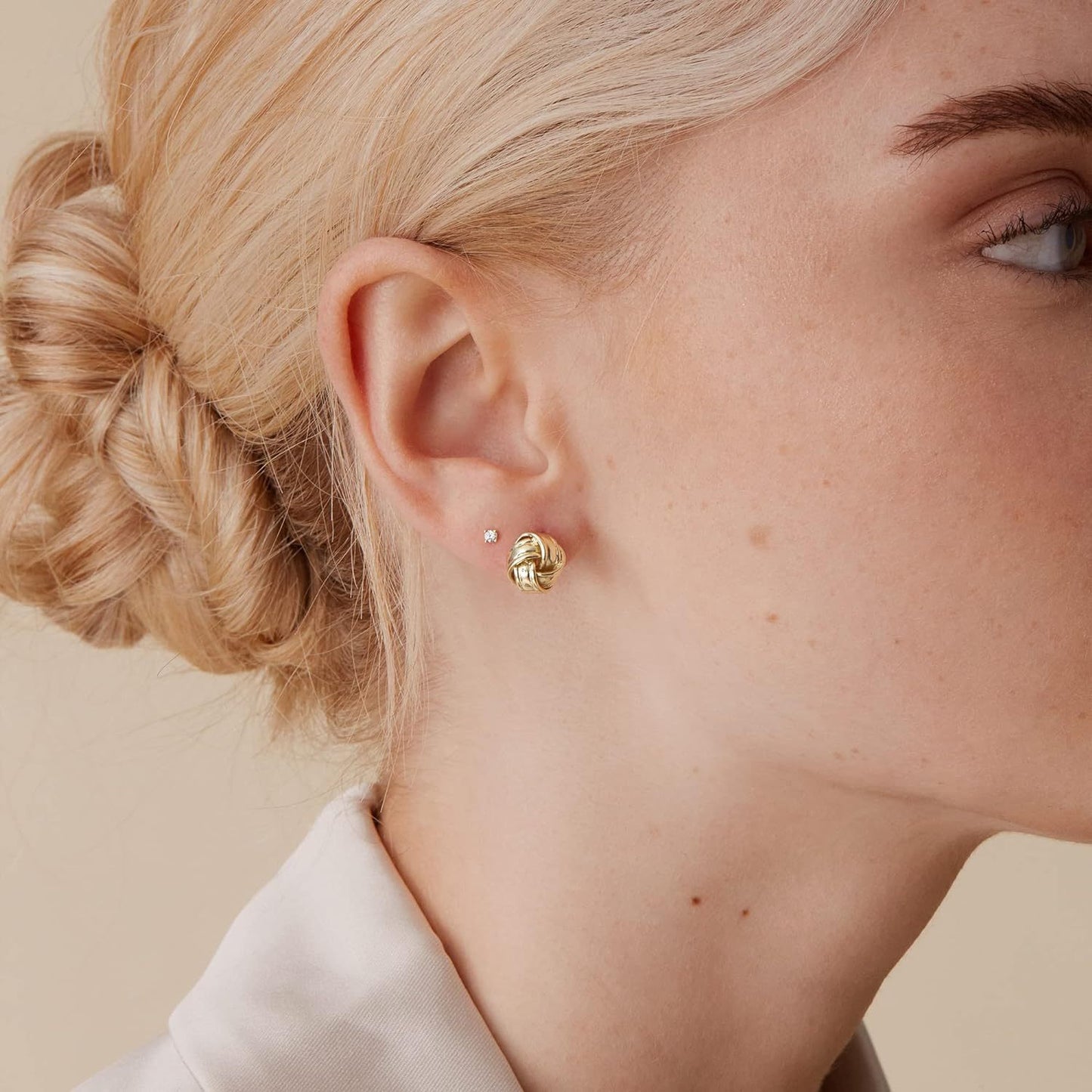 2024 Amazon Hot Selling New Design Sense Love Knot Stud Earrings Fashion Commuting Versatile High-end Cool Wind Earrings