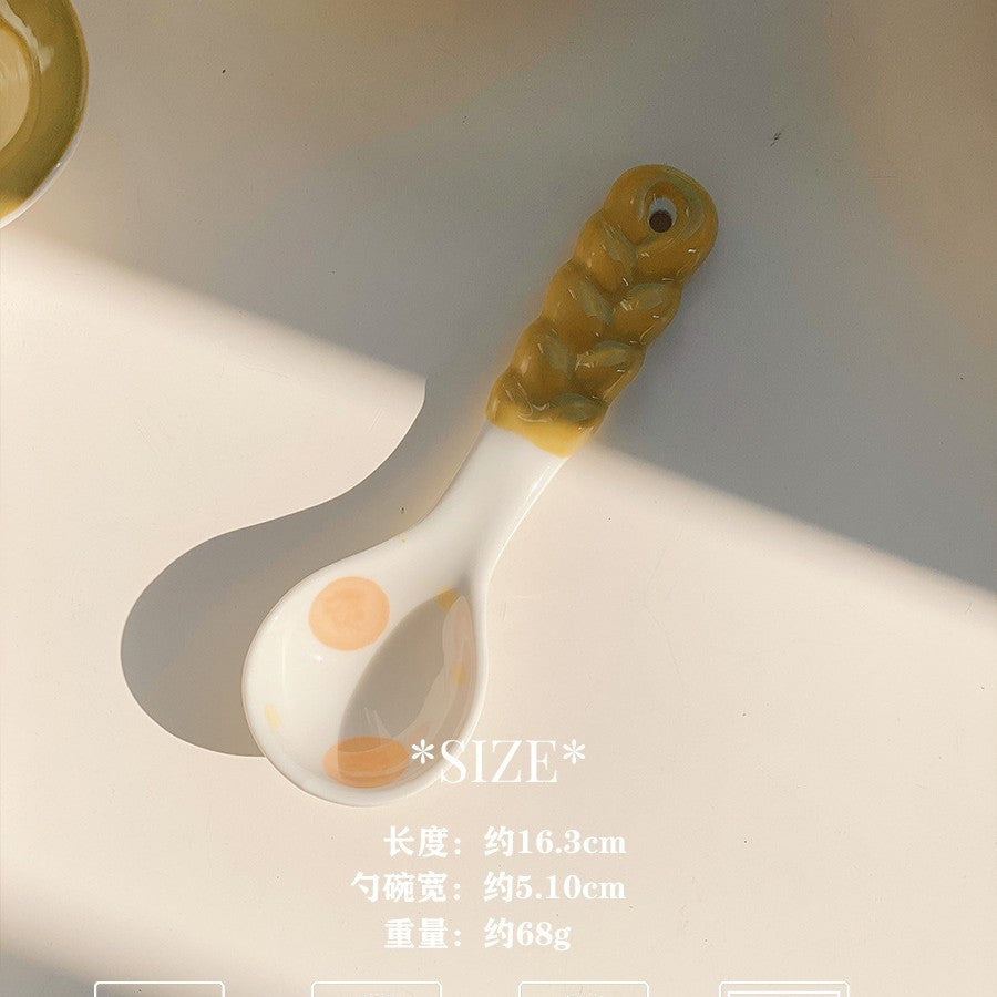Cute bread, ceramic tableware, home bowl, dessert cookie, bread, high value round plate, rice bowl, spoon, plate