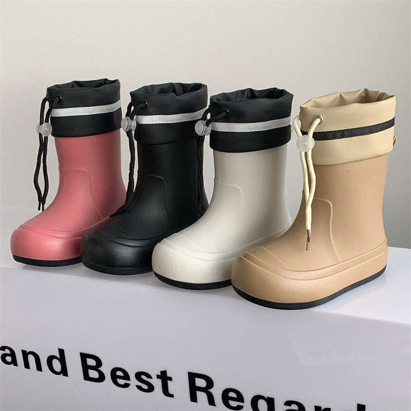 Non-slip medium-cut parent-child rain boots, cute children's rain boots in summer, outdoor school students, water boots, leisure and water play