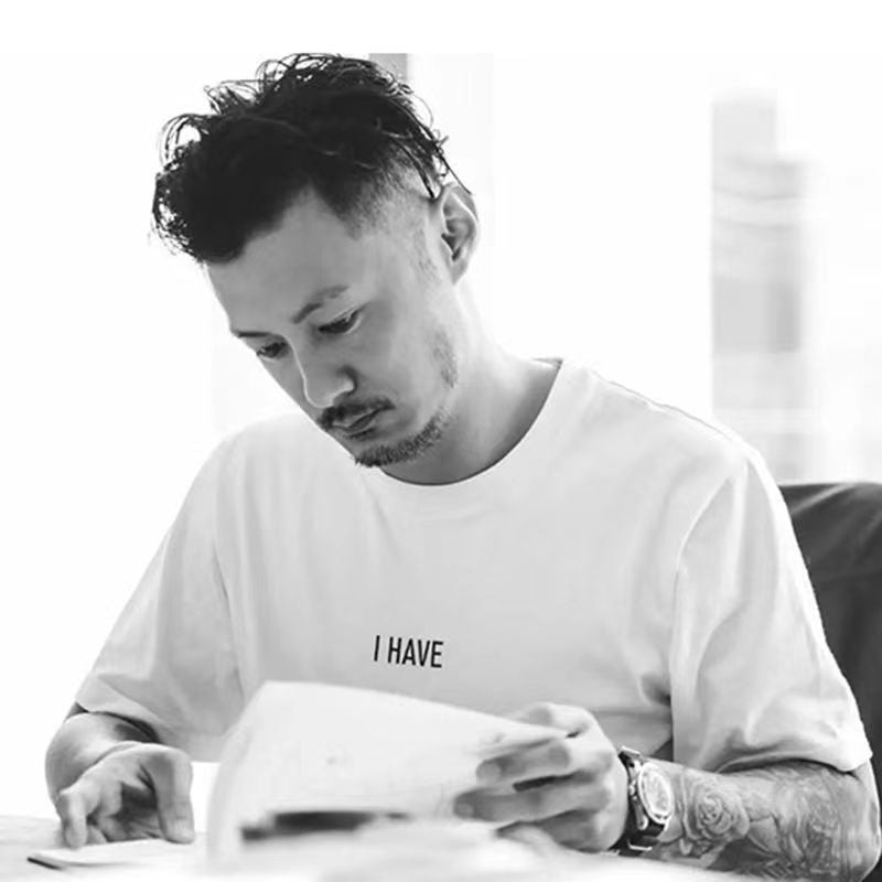 Yue Wenle t-shirt men's fashion brand short sleeve T summer round neck white cotton loose men's half sleeve undershirt top wholesale