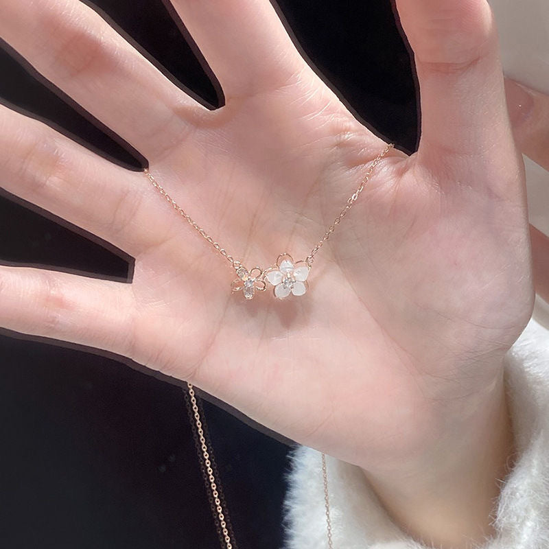 Cherry Blossom Necklace Female Niche Super Fairy Peach Blossom Clavicle Chain 2024 New High-value Necklace Accessories Girls Jewelry