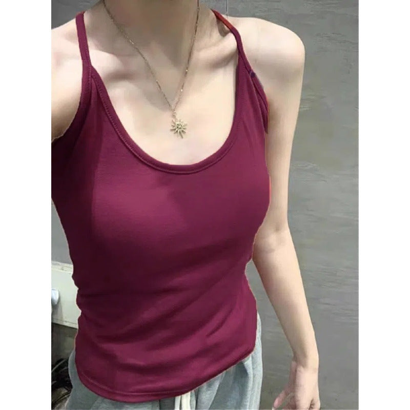 The new halterneck covers the breasts, the chest pad, the camisole is worn by the women's summer outside, the bottom is slim and the waist is beautiful