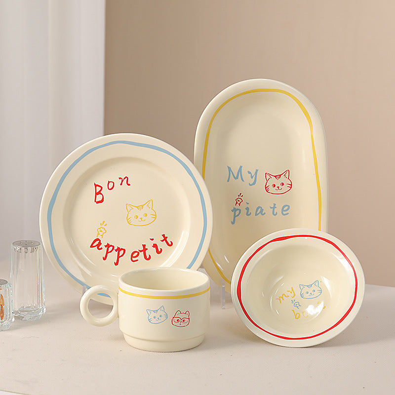 The same cream-colored ceramic plate of the blogger ins high-value Xiaohongshu Internet celebrity dinner plate creative dessert cake