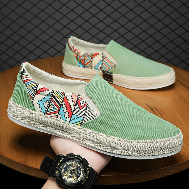 Canvas men's shoes summer new breathable trend light lazy man one foot pedal versatile no laces old Beijing cloth shoes men