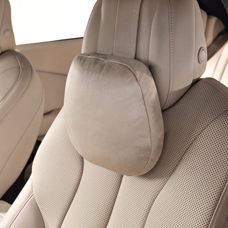 Applicable to Xpeng P7+ headrest, lumbar rest, neck pillow, neck pillow, waist protector with P7 plus modified car interior accessories