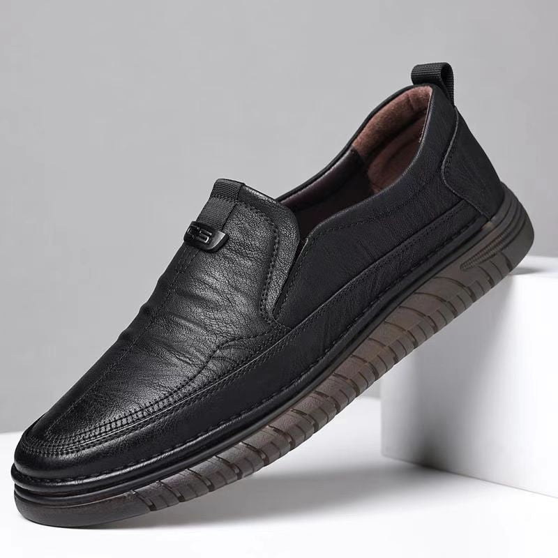 Manufacturers new men's shoes spring men's business casual leather shoes men's beanie shoes British shoes men's fashion shoes lazy shoes