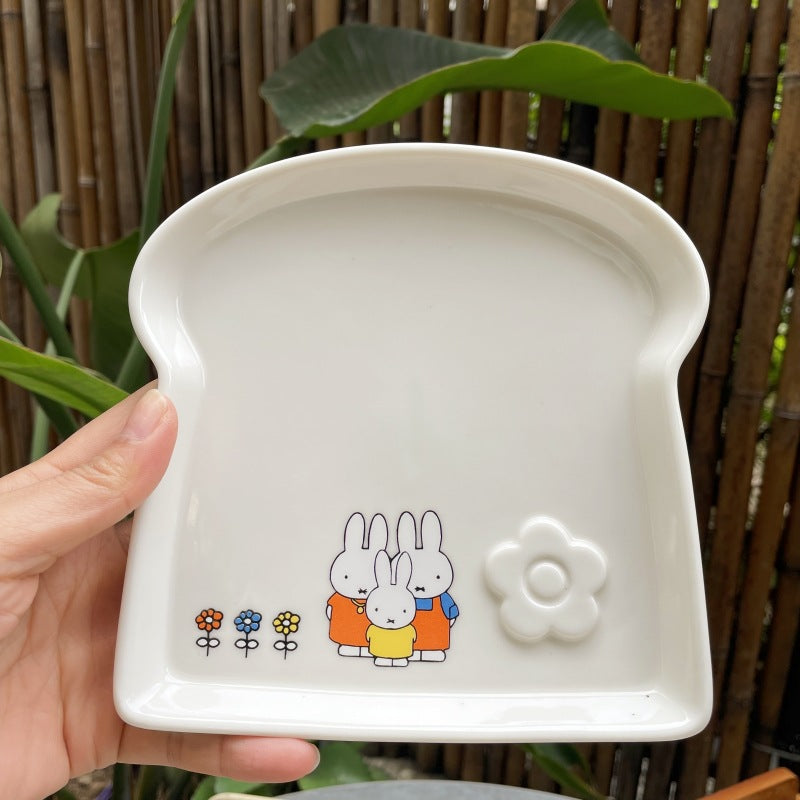 Soft and cute healing Miffy rabbit toast plate, cute rabbit toast shape ceramic plate, small flower flower Japanese dessert plate