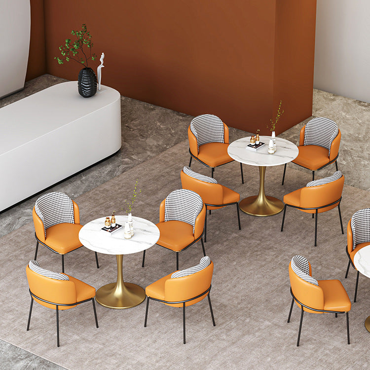 Simple small round table, one table four chairs