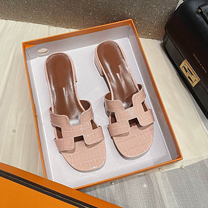Three-centimeter low-heeled sandals 2025 summer new block-heeled slippers for women to wear for women, slip-flops for foreign trade