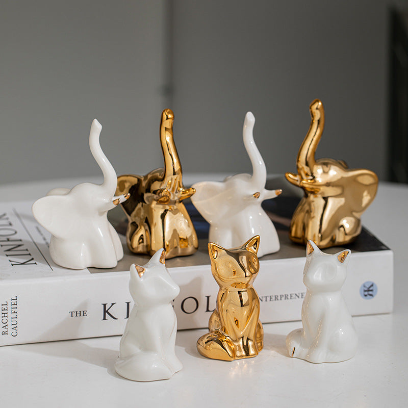 Ceramic elephant ornaments, home accessories, crafts, living room design, creative and cute, white fox factory direct sales