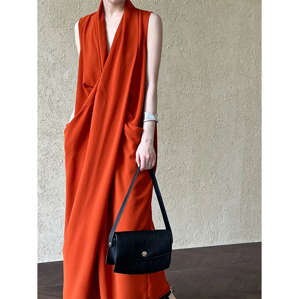 Luxi temperament V-neck sleeveless kink waist dress women's thin irregular senior Hong Kong style long skirt 3985