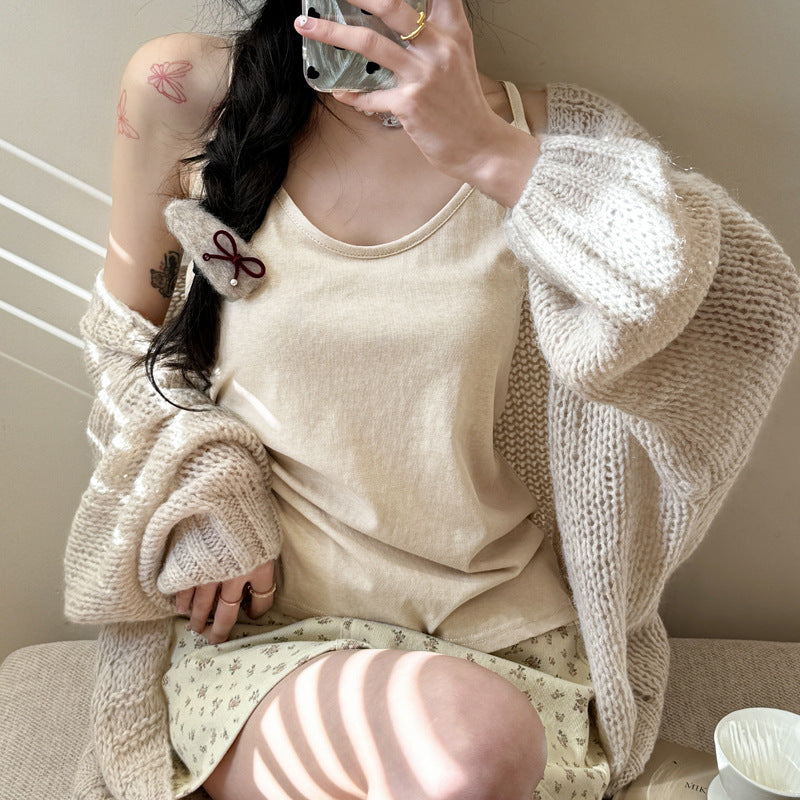 Strictly selected spring and summer loose V-neck camisole small vest women's lazy style versatile base covering pair of breasts sleeveless top
