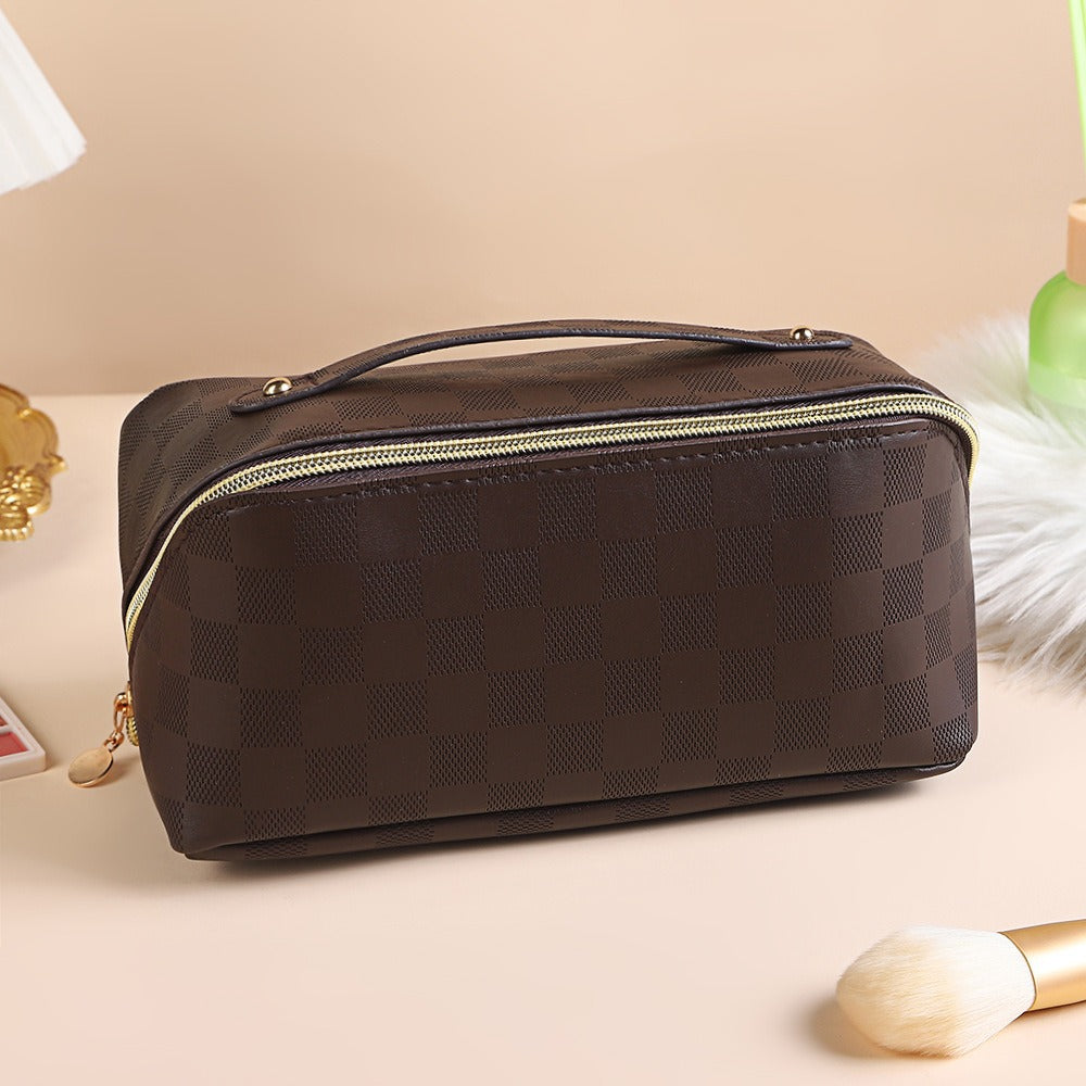 Cross-border hot PU leather cosmetic bag multi-functional checkerboard pillow bag large capacity waterproof travel portable toiletry bag